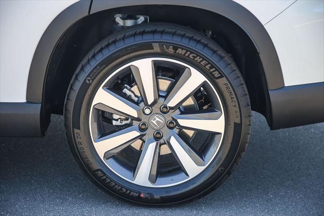 new 2025 Honda Pilot car, priced at $49,405