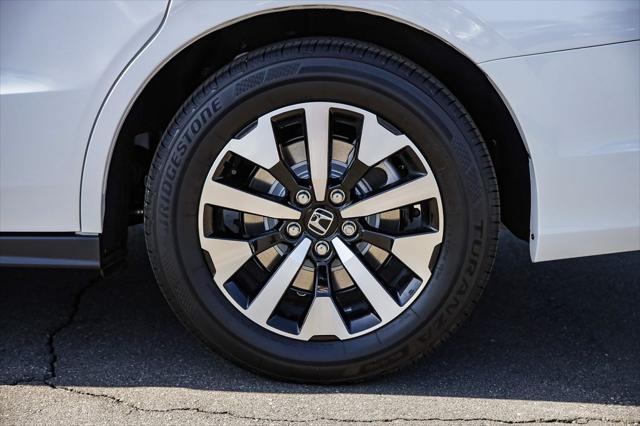 new 2025 Honda Odyssey car, priced at $44,125