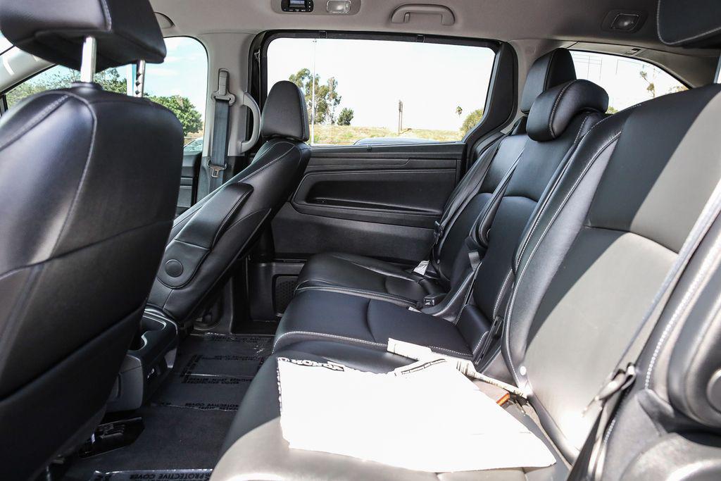 used 2023 Honda Odyssey car, priced at $37,998