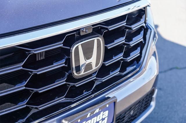 new 2023 Honda Pilot car, priced at $53,725