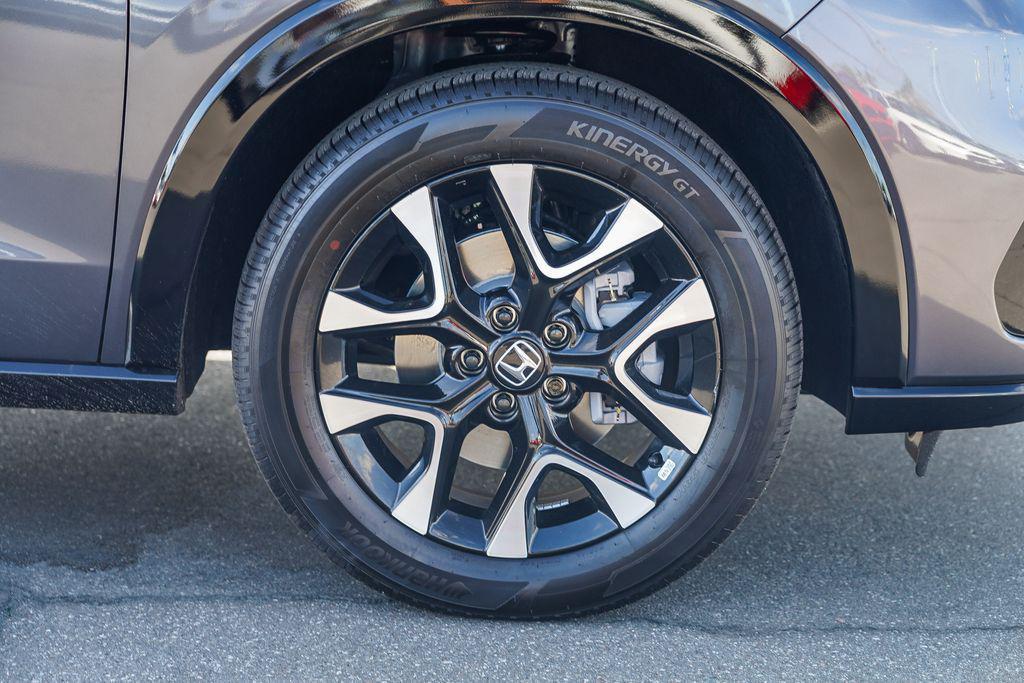 new 2026 Honda HR-V car, priced at $31,445