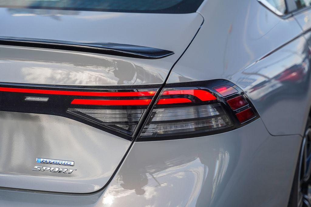 new 2025 Honda Accord Hybrid car, priced at $35,305
