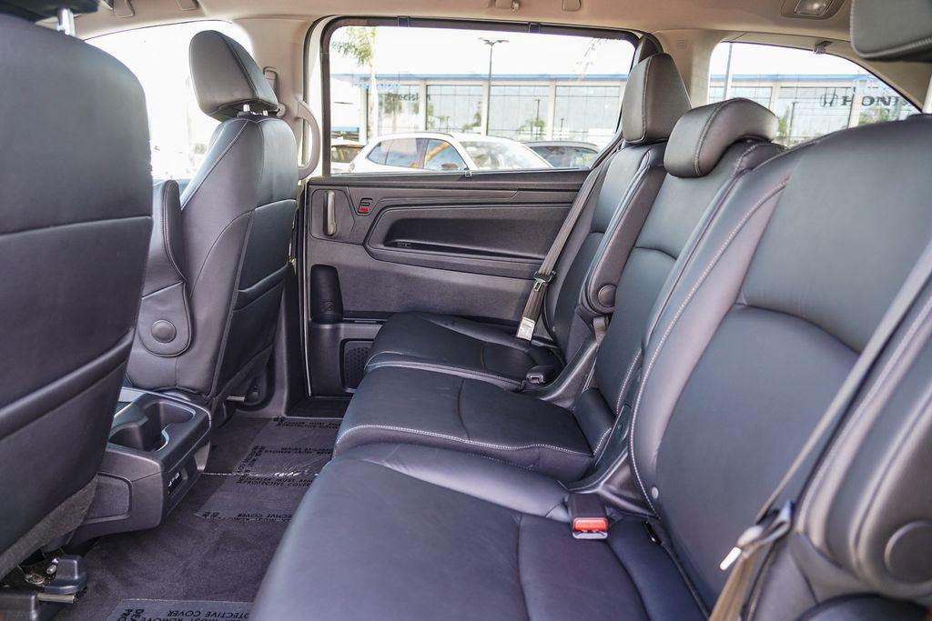 used 2024 Honda Odyssey car, priced at $42,998