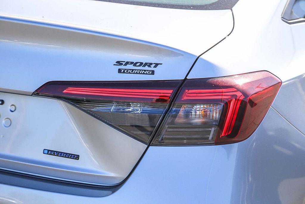 new 2026 Honda Civic Hybrid car, priced at $33,445