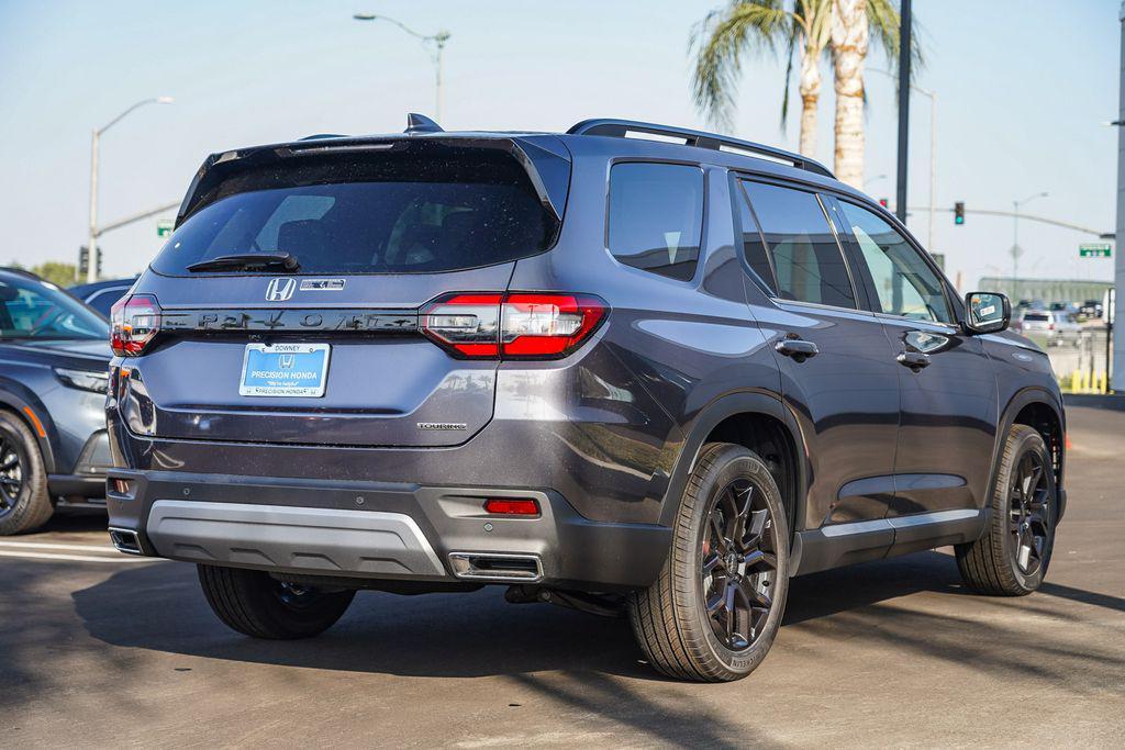 new 2025 Honda Pilot car, priced at $50,850