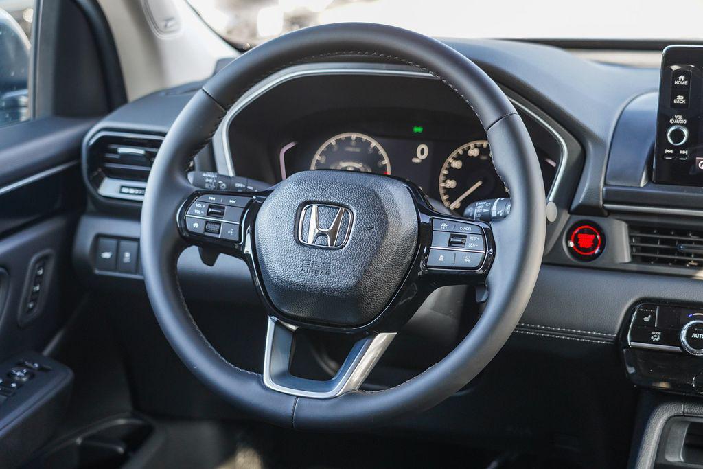 new 2025 Honda Pilot car, priced at $50,850