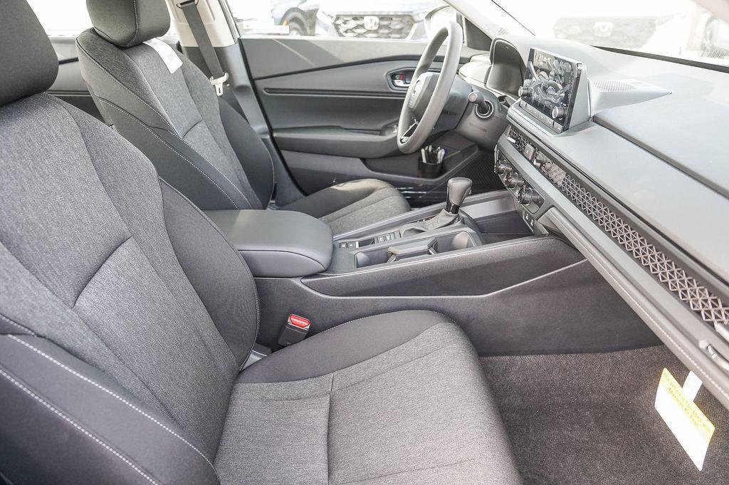 new 2025 Honda Accord car, priced at $32,165