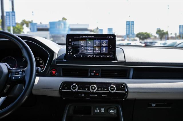 used 2023 Honda Pilot car, priced at $42,998