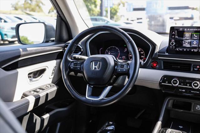 used 2023 Honda Pilot car, priced at $42,998