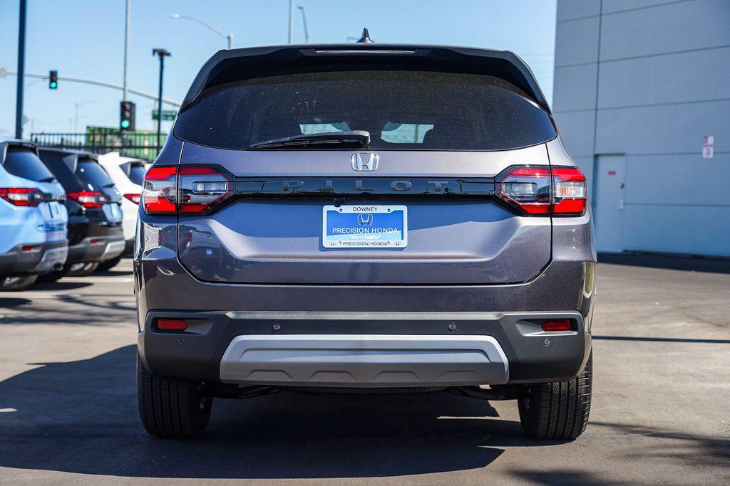 new 2025 Honda Pilot car, priced at $45,725