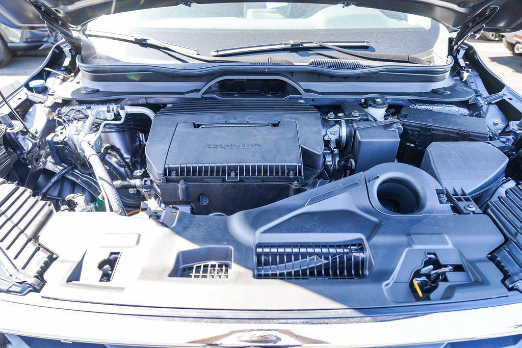 new 2025 Honda Pilot car, priced at $45,725