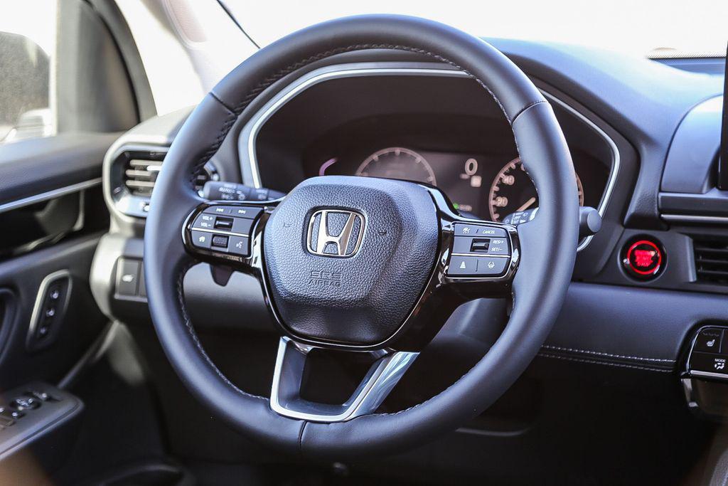 new 2025 Honda Pilot car, priced at $45,725