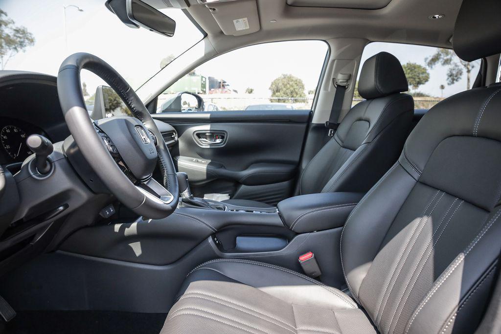 new 2026 Honda HR-V car, priced at $31,900