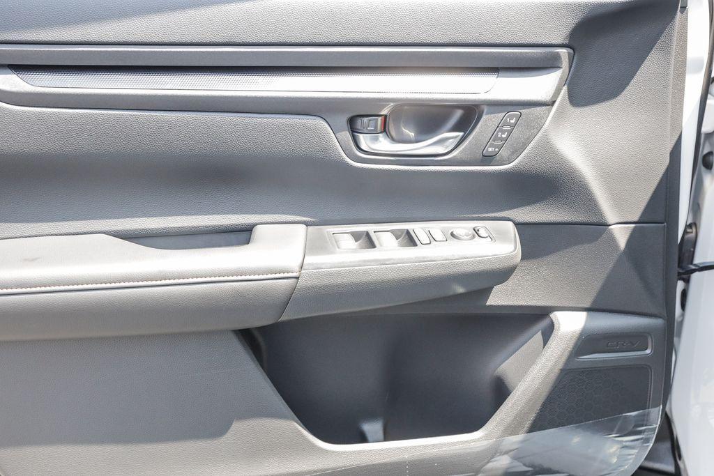 new 2026 Honda CR-V Hybrid car, priced at $41,675