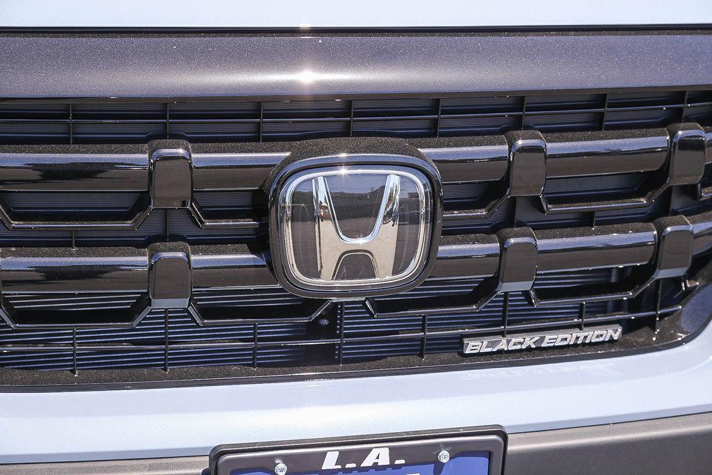 new 2025 Honda Ridgeline car, priced at $48,905