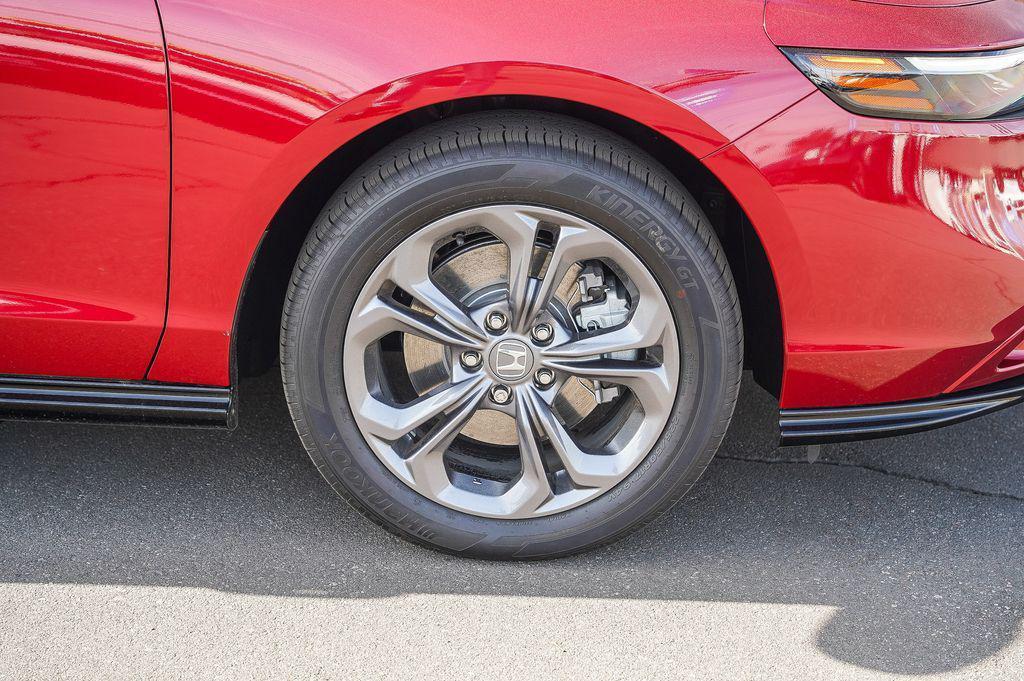 used 2025 Honda Accord Hybrid car, priced at $34,998