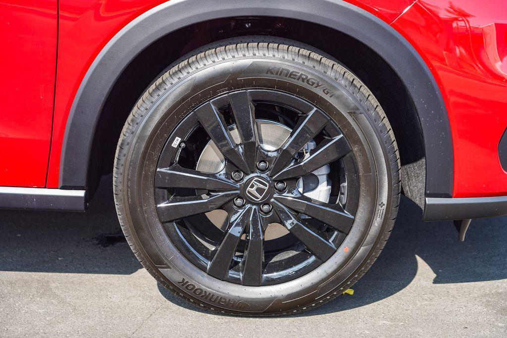 new 2026 Honda HR-V car, priced at $29,450