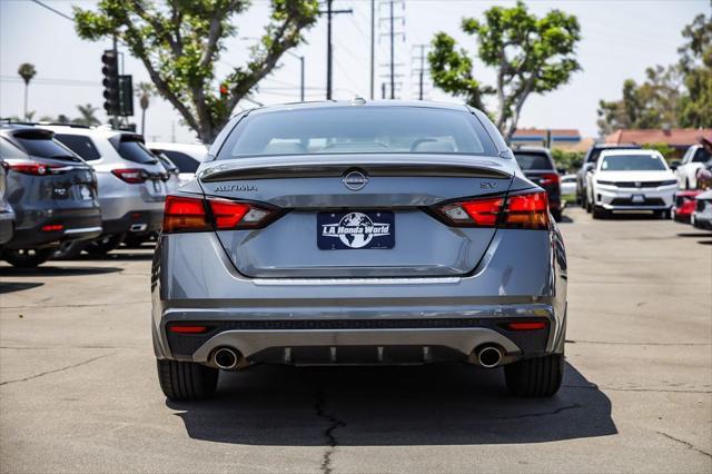 used 2023 Nissan Altima car