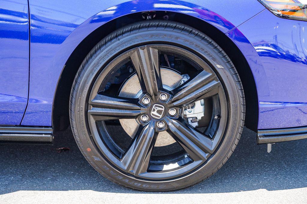 new 2025 Honda Accord Hybrid car, priced at $36,980