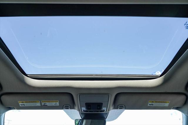 new 2025 Honda Pilot car, priced at $54,985