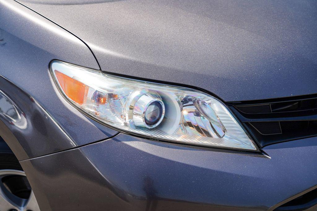 used 2018 Toyota Sienna car, priced at $14,998