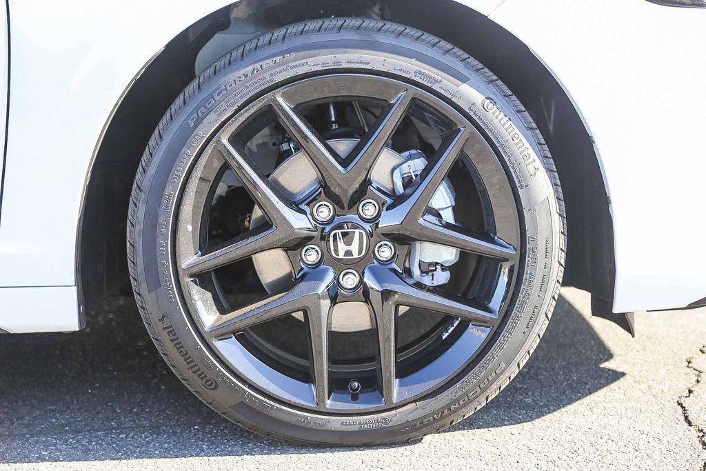new 2026 Honda Civic Hybrid car, priced at $32,145