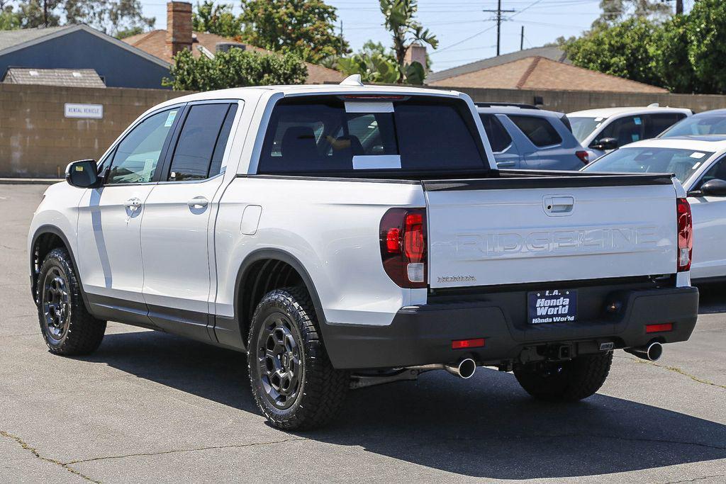 new 2025 Honda Ridgeline car, priced at $46,785
