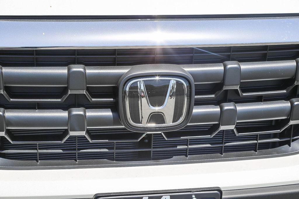 new 2025 Honda Ridgeline car, priced at $46,785