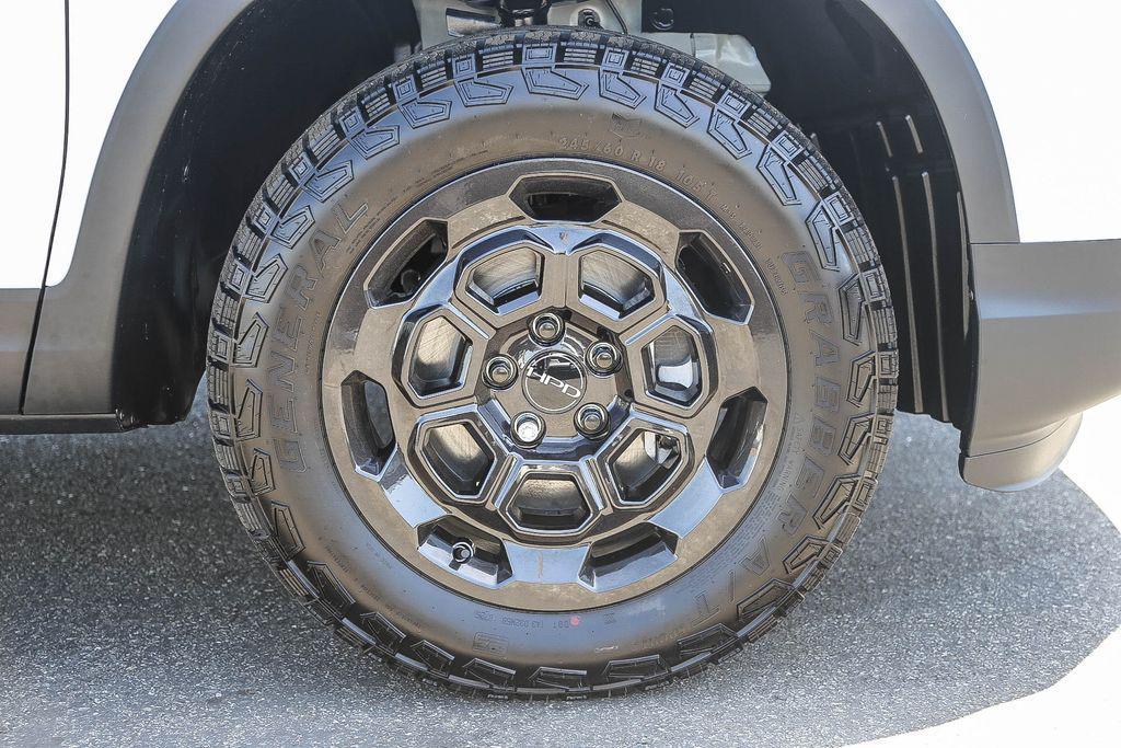 new 2025 Honda Ridgeline car, priced at $46,785