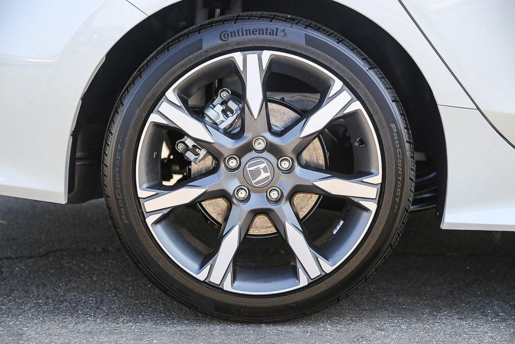 new 2026 Honda Civic Hybrid car, priced at $33,900