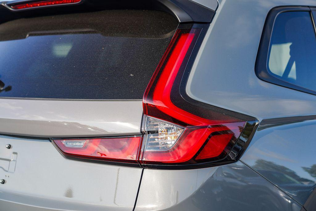 new 2026 Honda CR-V Hybrid car, priced at $38,980