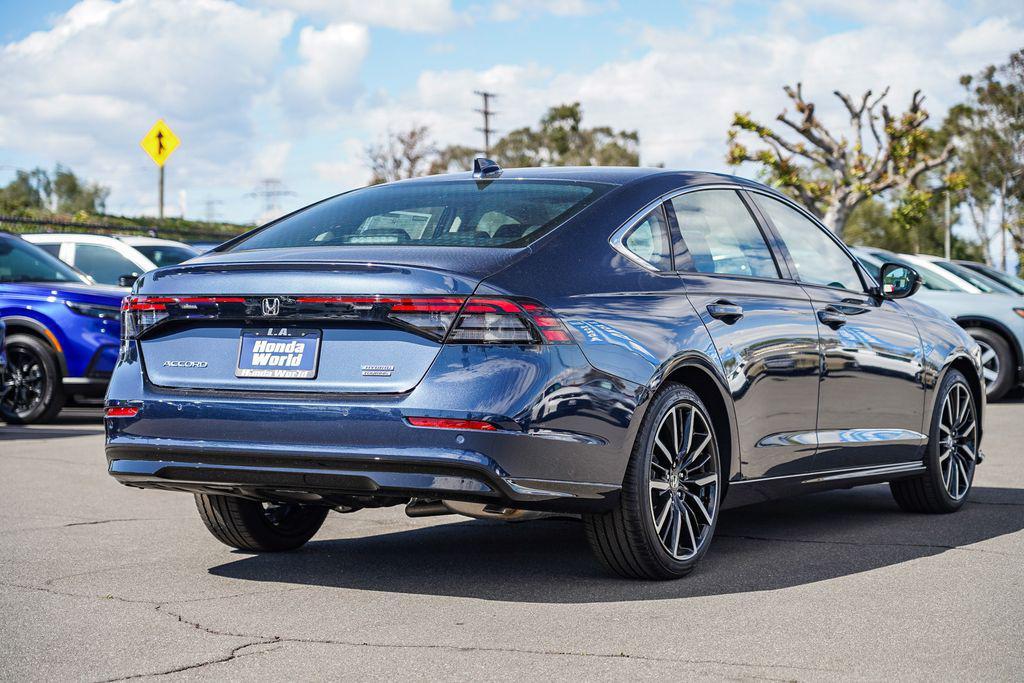 new 2025 Honda Accord Hybrid car, priced at $40,450