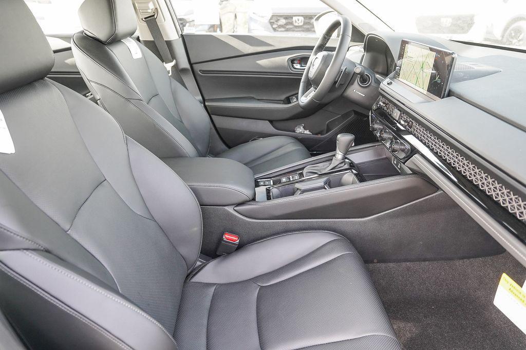 new 2025 Honda Accord Hybrid car, priced at $40,450