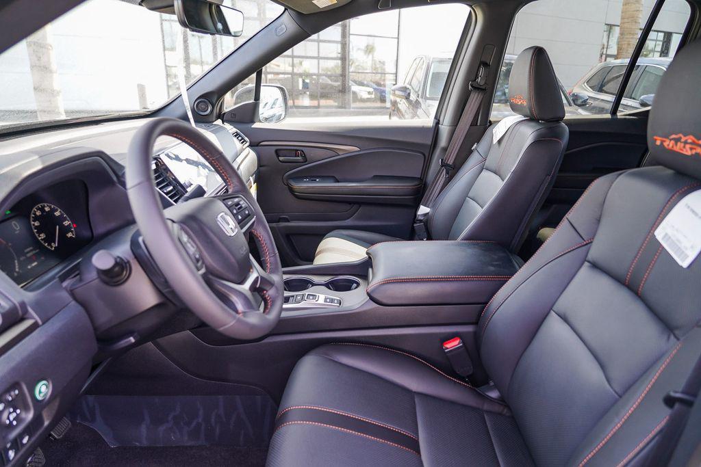 new 2025 Honda Ridgeline car, priced at $48,730