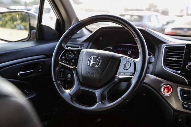 used 2022 Honda Pilot car, priced at $28,991