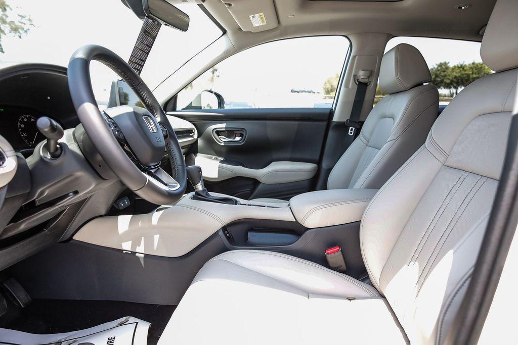 new 2026 Honda HR-V car, priced at $31,955