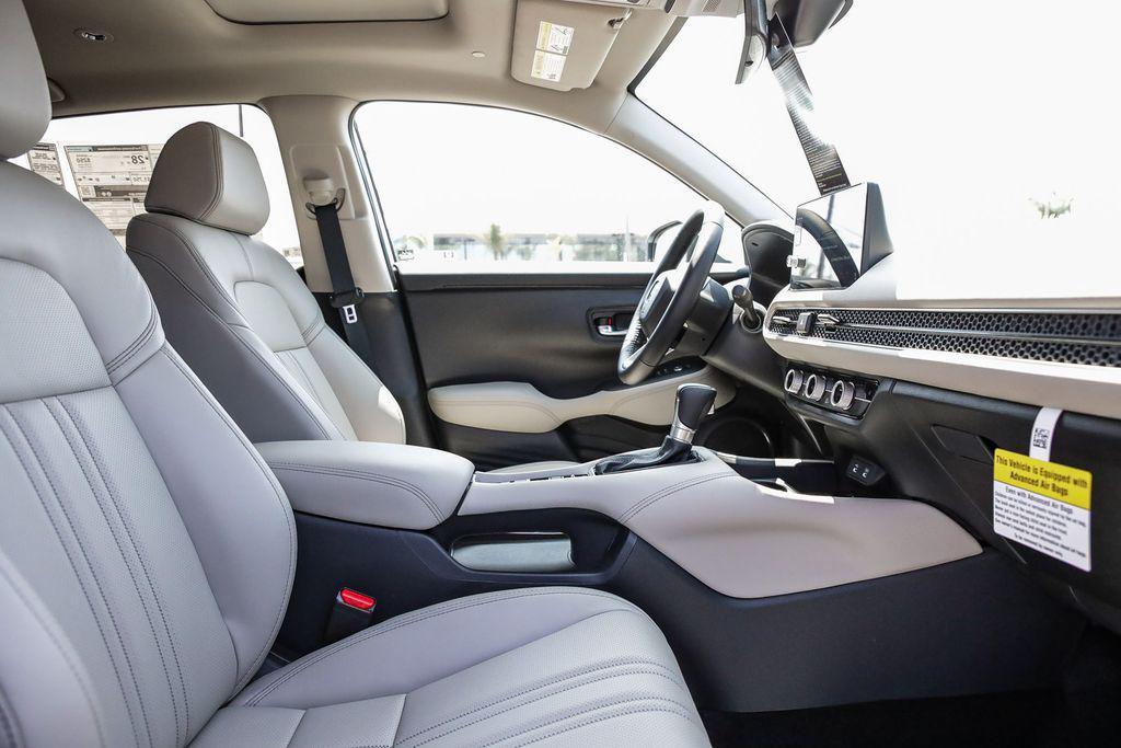new 2026 Honda HR-V car, priced at $31,955