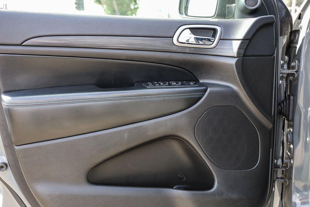 used 2019 Jeep Grand Cherokee car, priced at $24,998