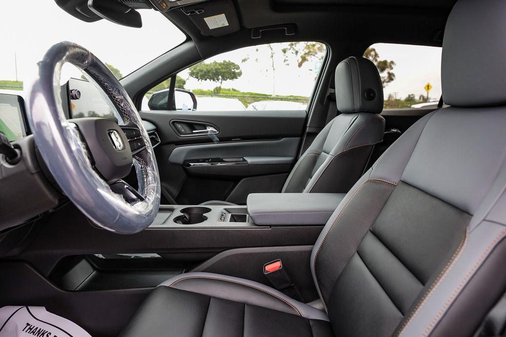 new 2025 Honda Prologue car, priced at $56,650