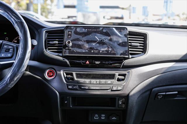 new 2025 Honda Ridgeline car, priced at $45,385