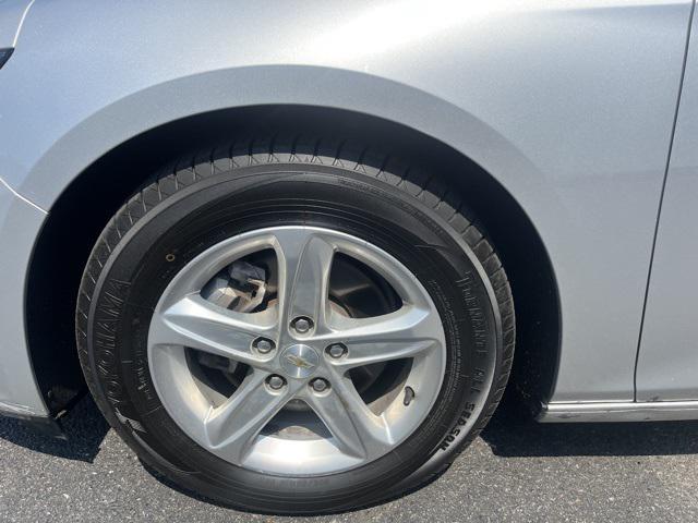 used 2022 Chevrolet Malibu car, priced at $17,988