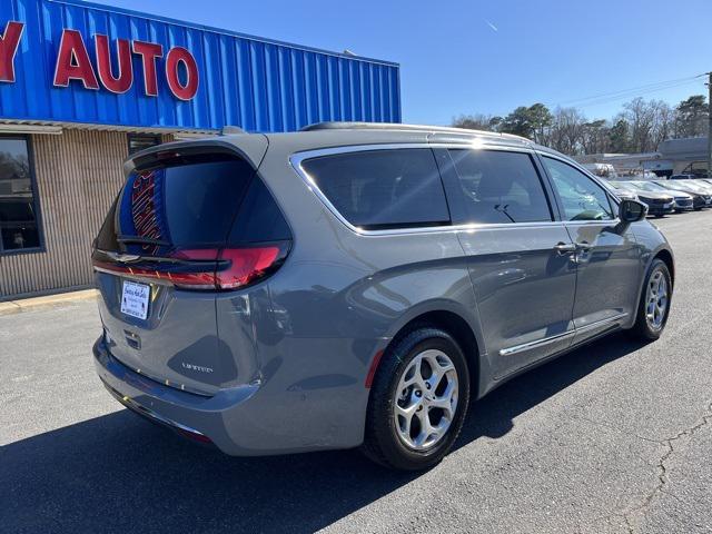 used 2022 Chrysler Pacifica car, priced at $24,988