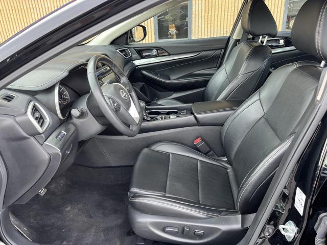 used 2023 Nissan Maxima car, priced at $25,988