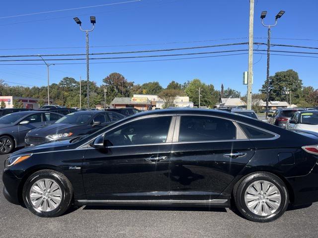 used 2017 Hyundai Sonata Hybrid car, priced at $13,688