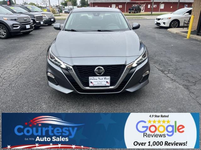used 2022 Nissan Altima car