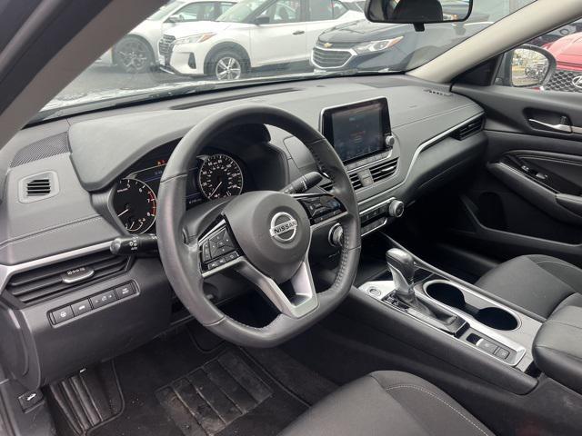 used 2022 Nissan Altima car