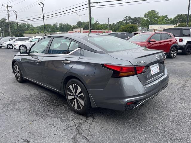 used 2022 Nissan Altima car