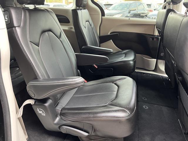 used 2023 Chrysler Pacifica car, priced at $24,588