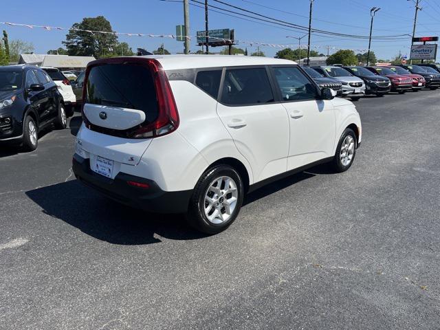 used 2021 Kia Soul car, priced at $14,549