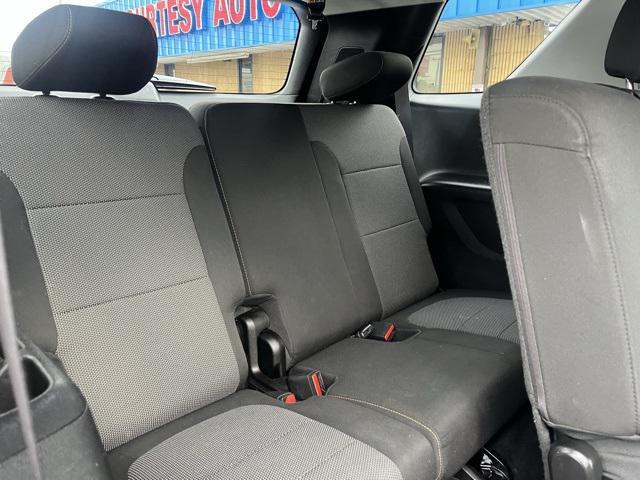 used 2019 Chevrolet Traverse car, priced at $15,988